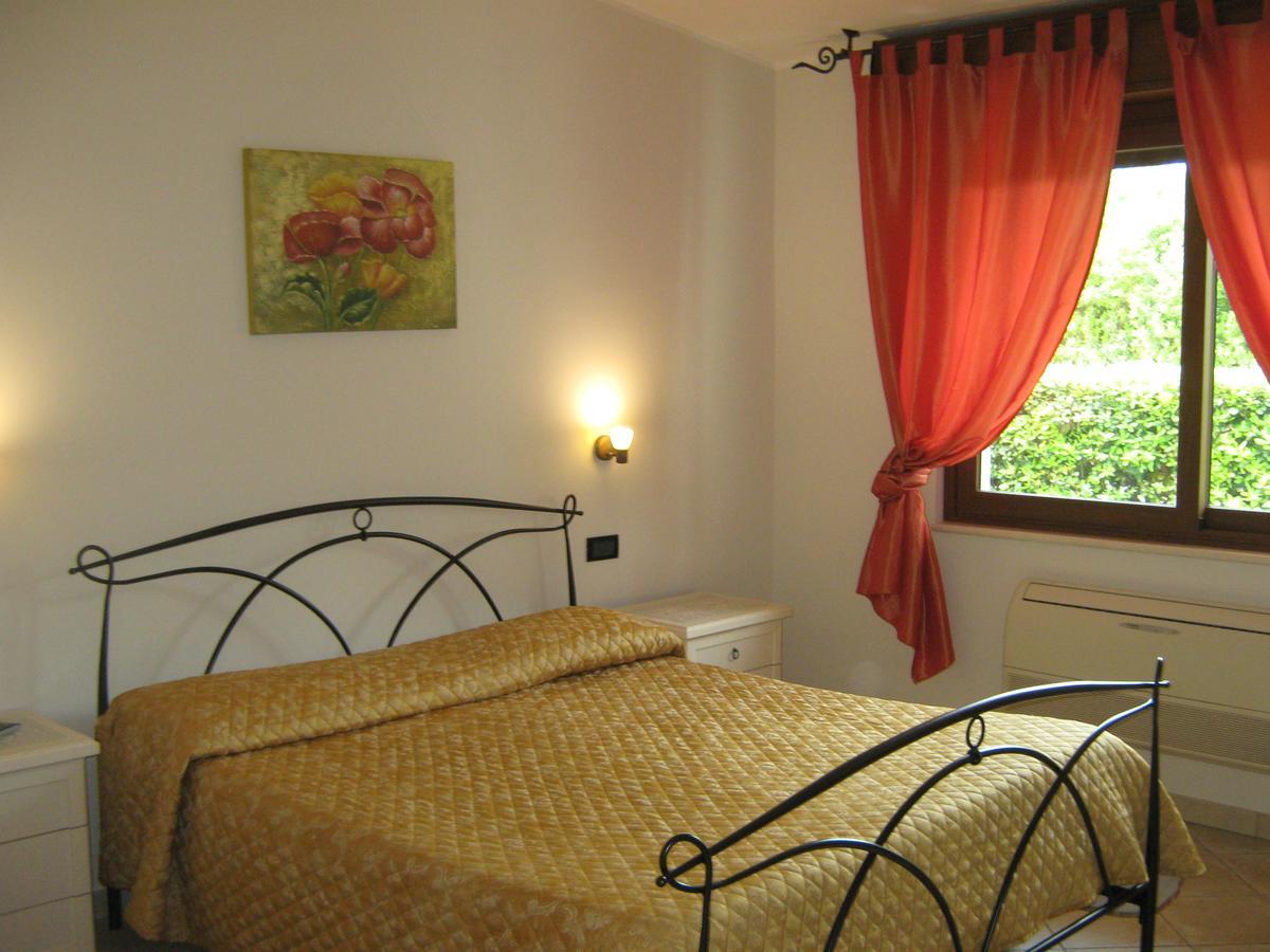 B & B Oasi Rosciano  Eksteriør billede